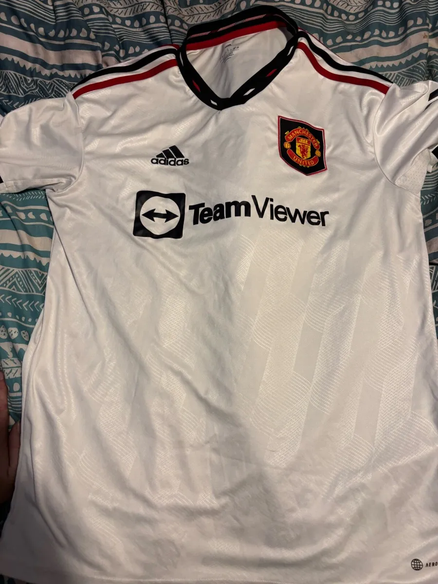 Manchester United Home & Away Jersey 2022/23 - Image 2