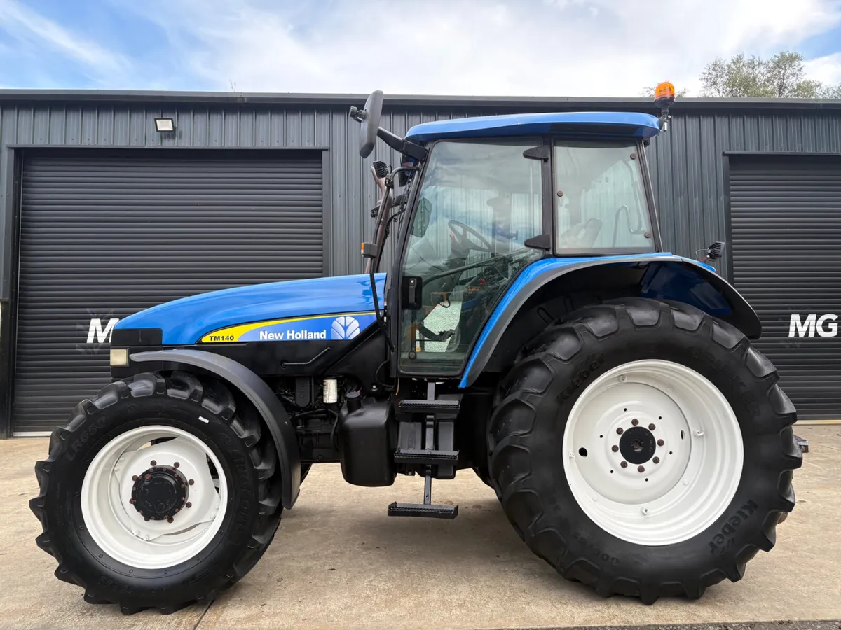New Holland TM140 R/C - Image 2