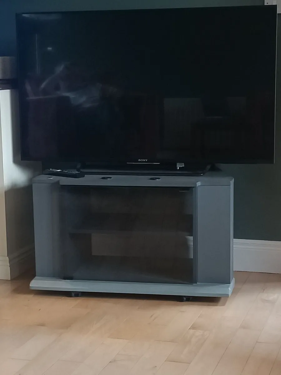 Sony Bravia 49-inch 4K Ultra HD Smart TV - Image 2