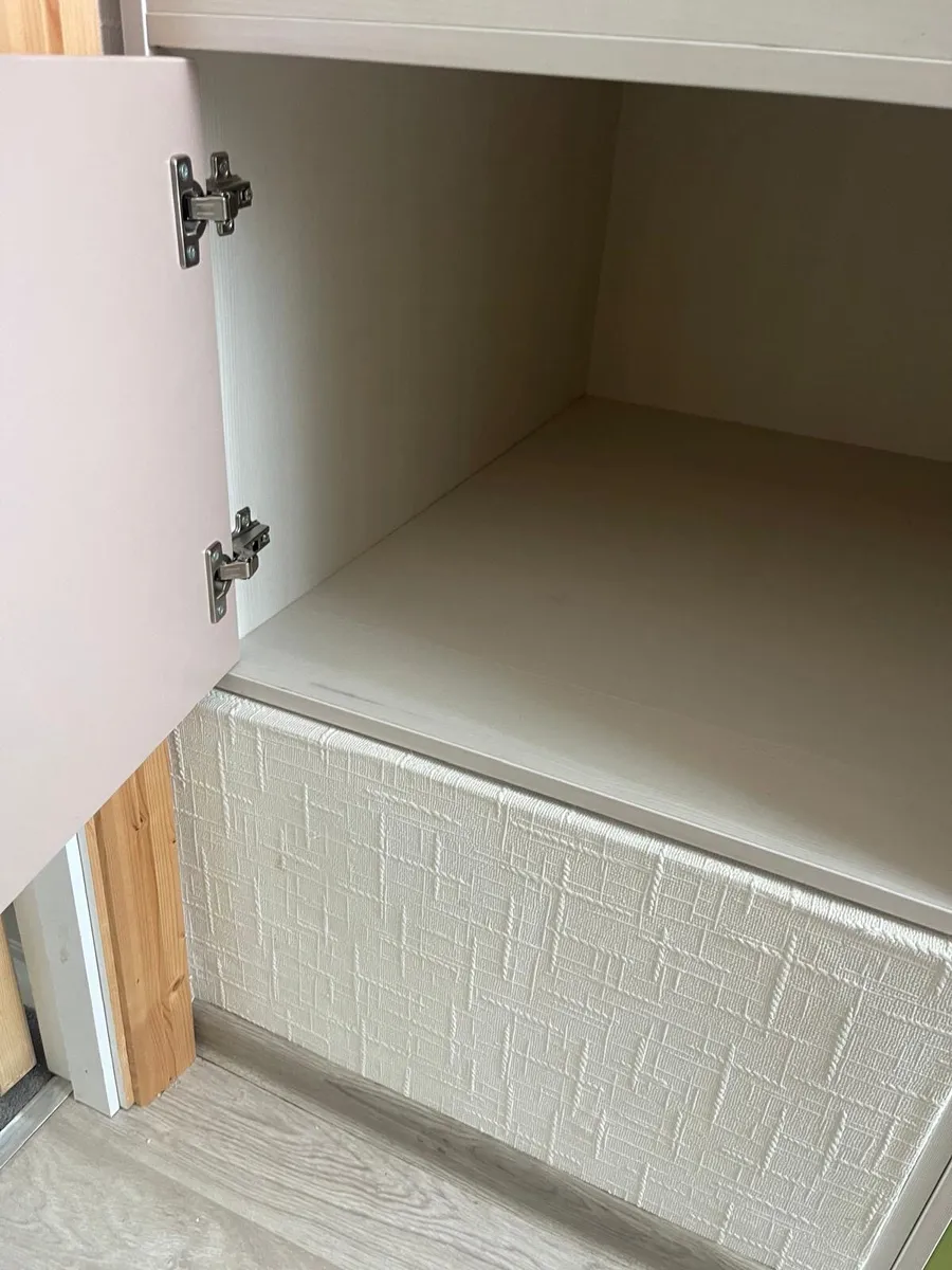 Children’s Bedroom Furniture Set - Image 3
