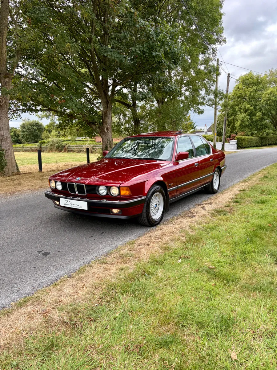 Stunning BMW 730i (2 owners from new) - Image 1