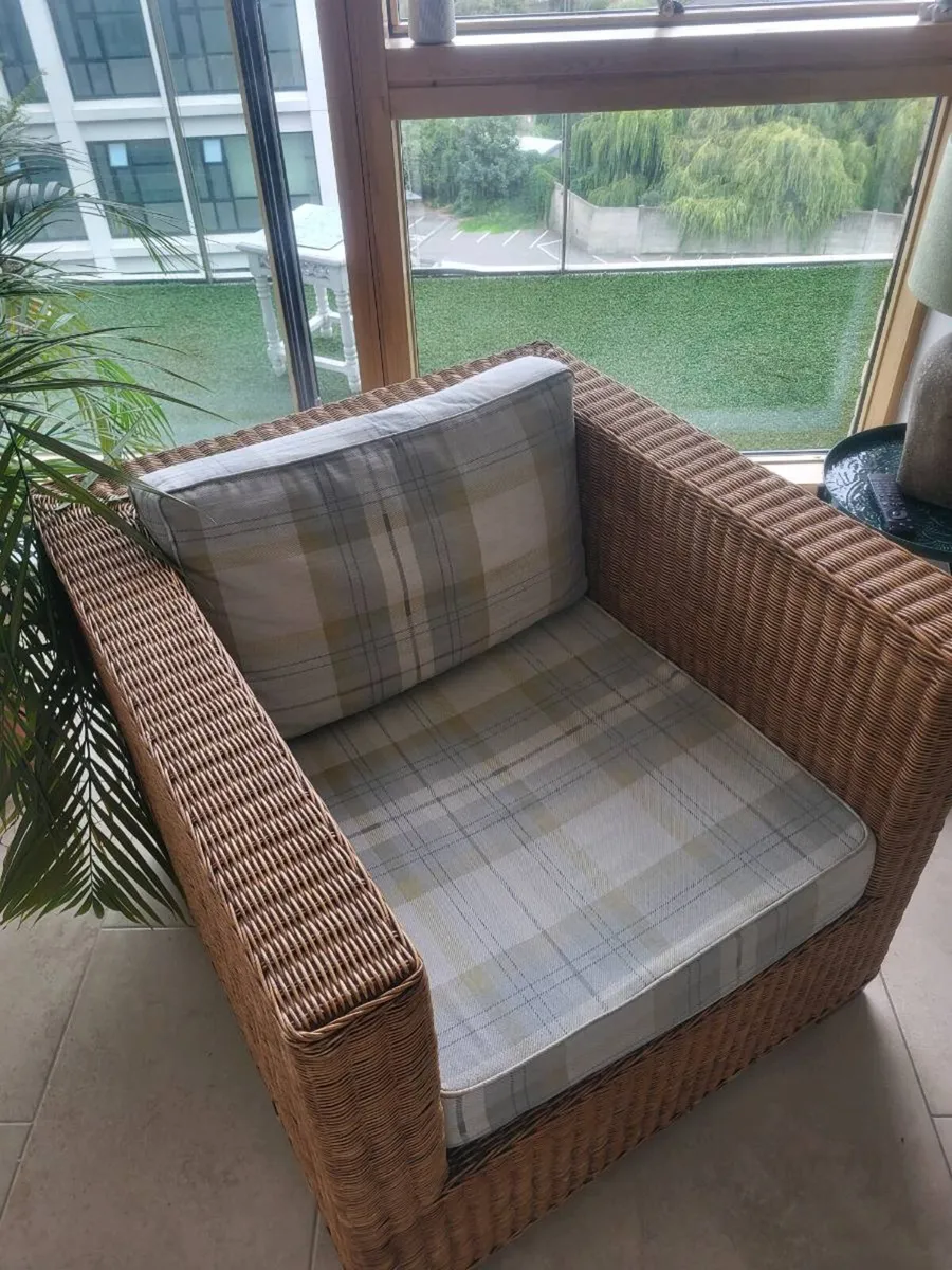Rattan armchair - Image 2