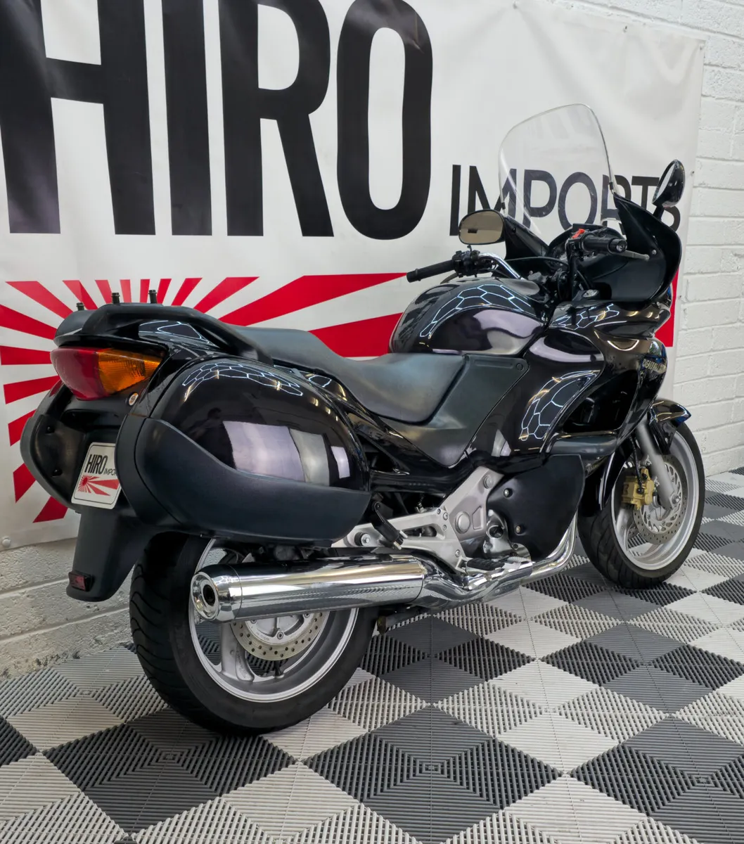 1999 Honda Deauville NT650V - Image 2