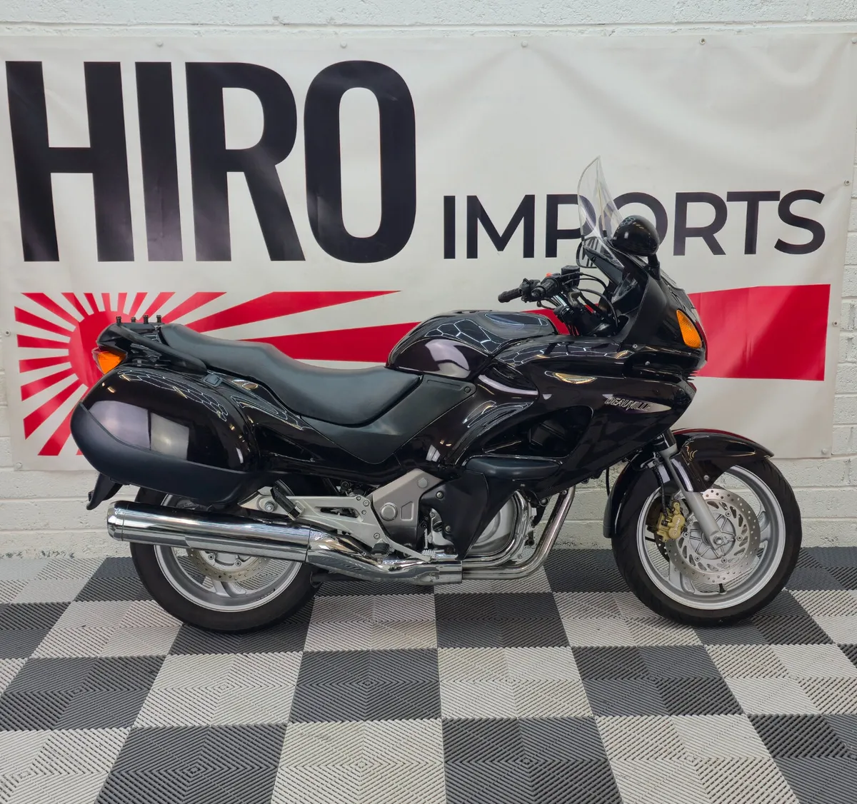 1999 Honda Deauville NT650V - Image 1