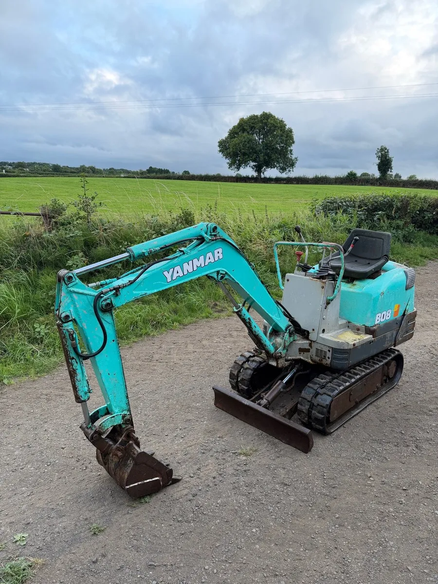 Yanmar B08 Micro Digger - Image 4
