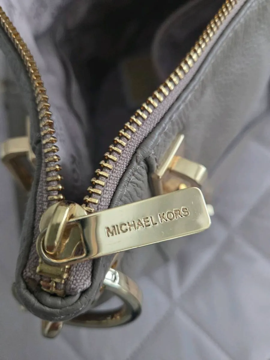 Michael kors bag - Image 3