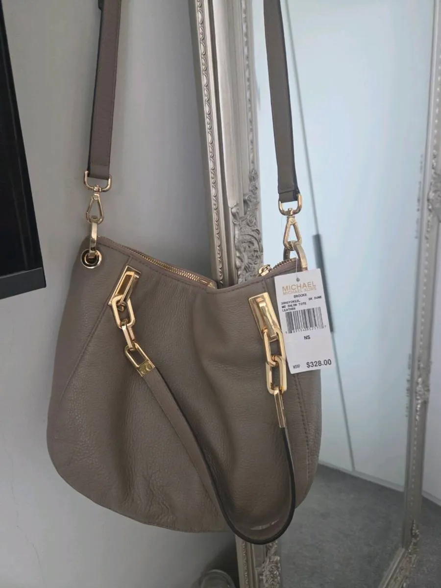 Michael kors bag - Image 2