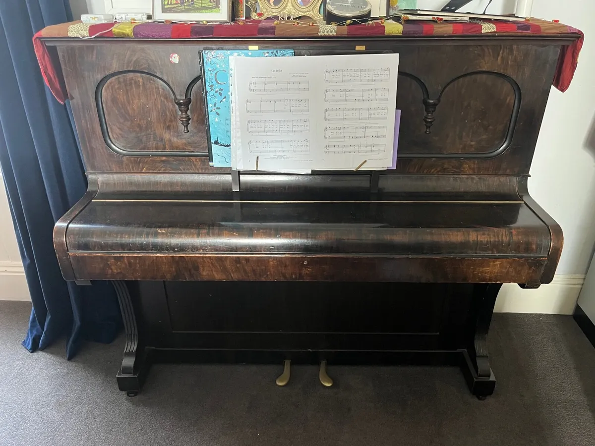 Piano - Image 2