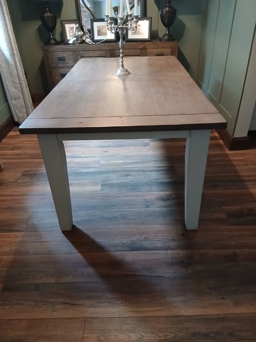 Extendable dining table - Image 3