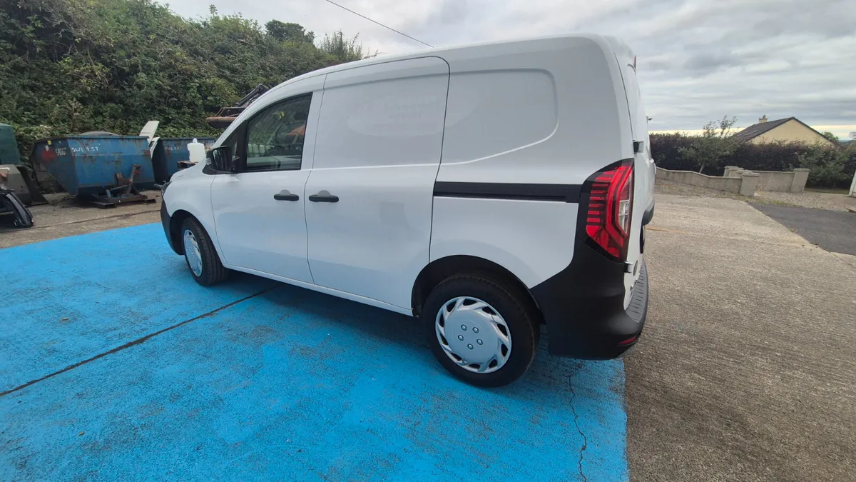 RENAULT KANGOO 1.5 DIESEL - Image 4