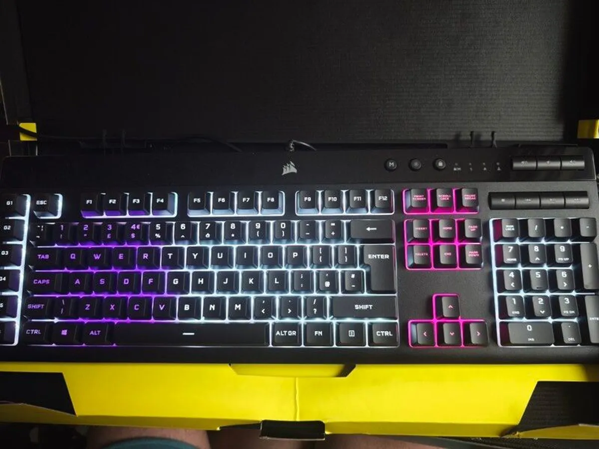 Corsair K55 rgb pro xt Keyboard