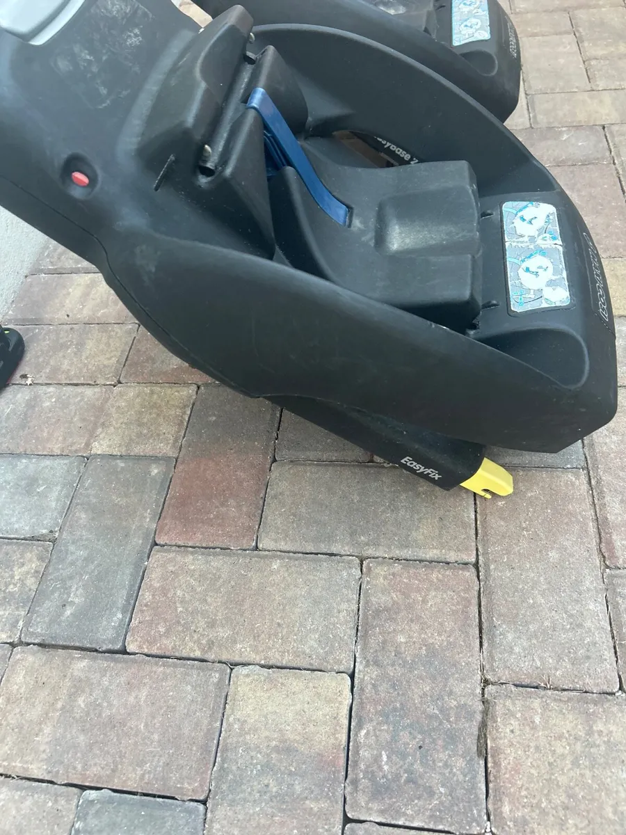 Maxi cosi bases - Image 2