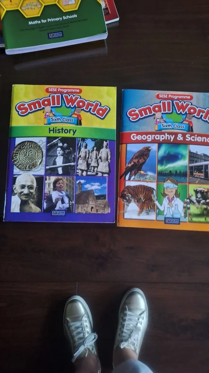 School books - Image 3
