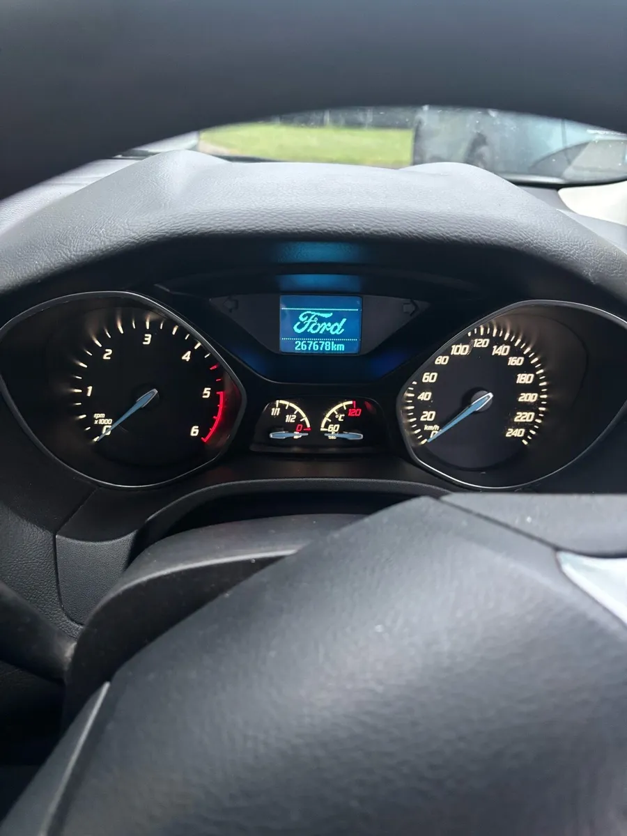 Ford Focus Van - Image 4