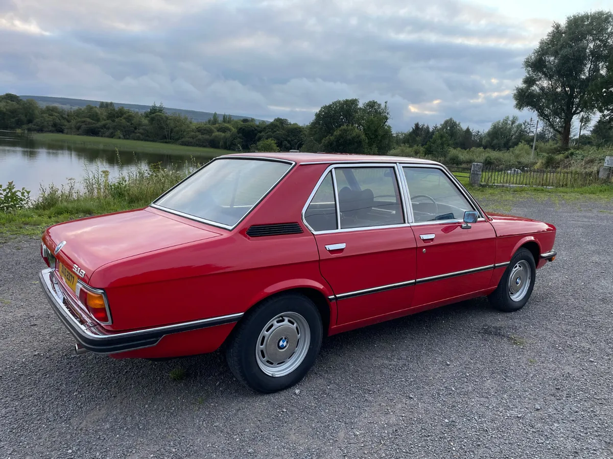 BMW  E12 5-Series 1976 with 40000 miles - Image 4