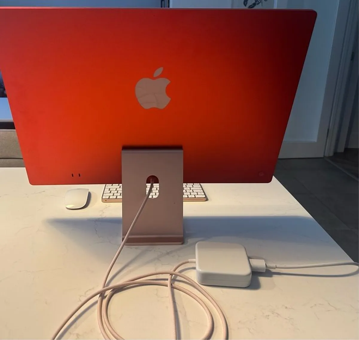 Apple iMac 24 inch M3 8GB 256GB 4.5K Pink Excellent Condition - Image 3