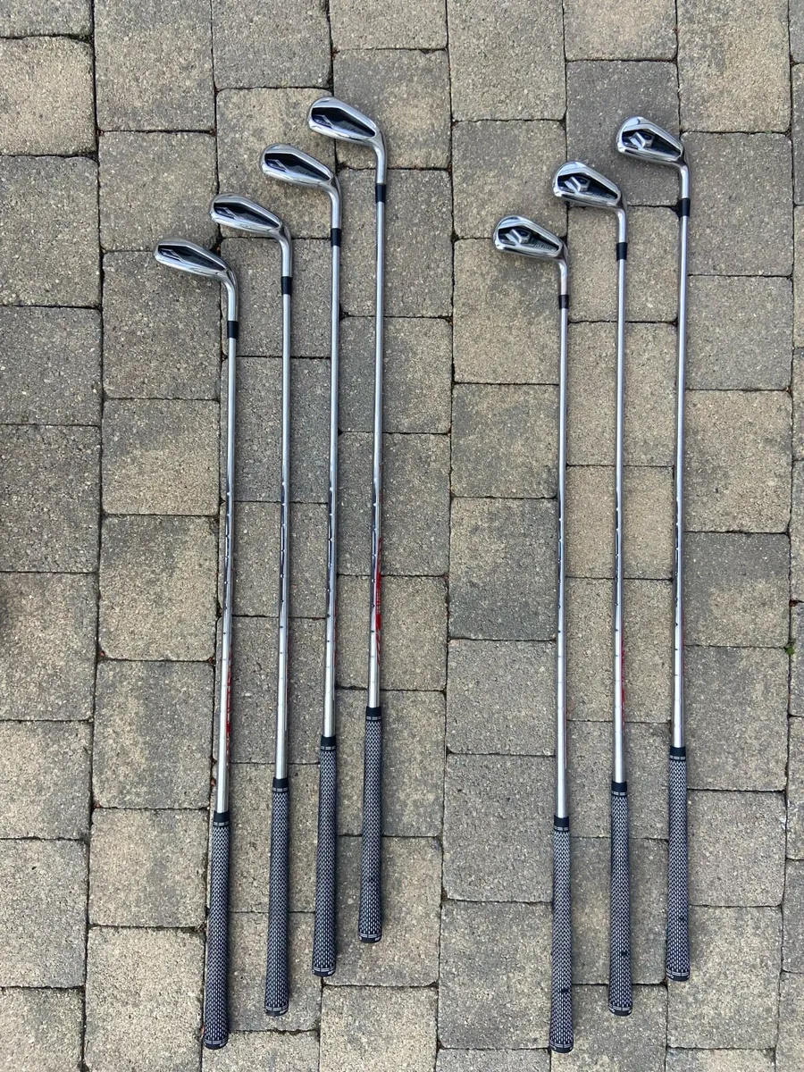 Titleist 2021 t300 full irons set (5-48°) - Image 2