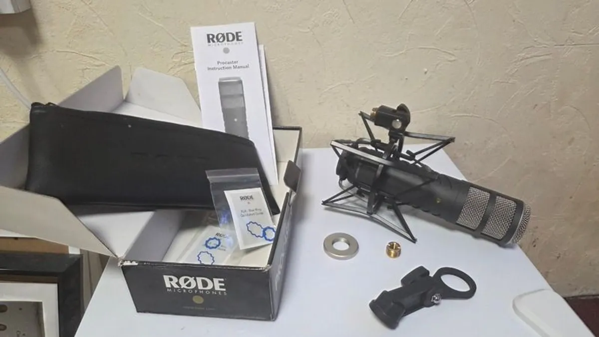 RODE Procaster & PSM1 Shock Mount bundle, mint condition, boxed - Image 1