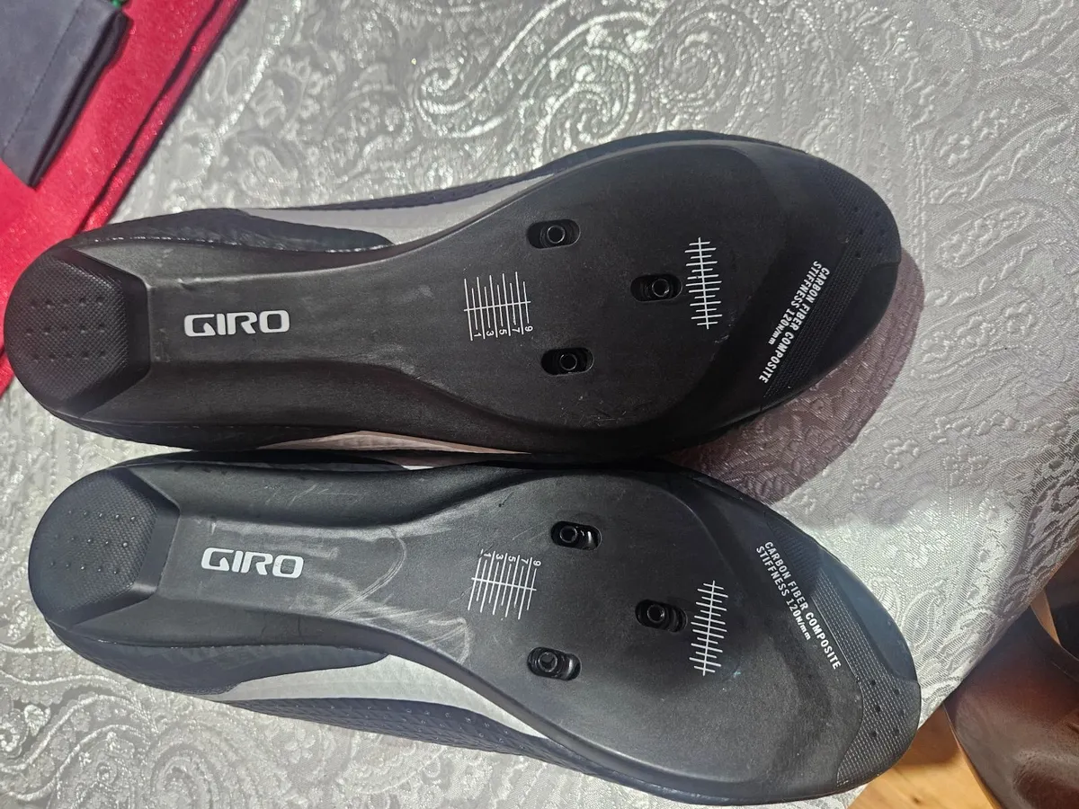 Cycling shoes - Image 4