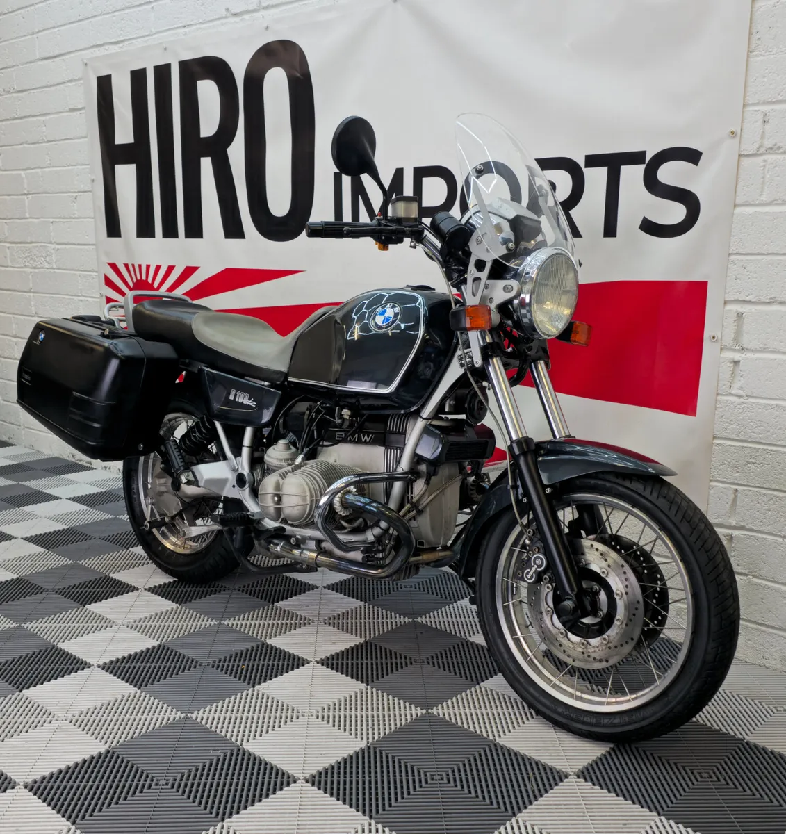 1992 BMW R100R Classic - Image 2