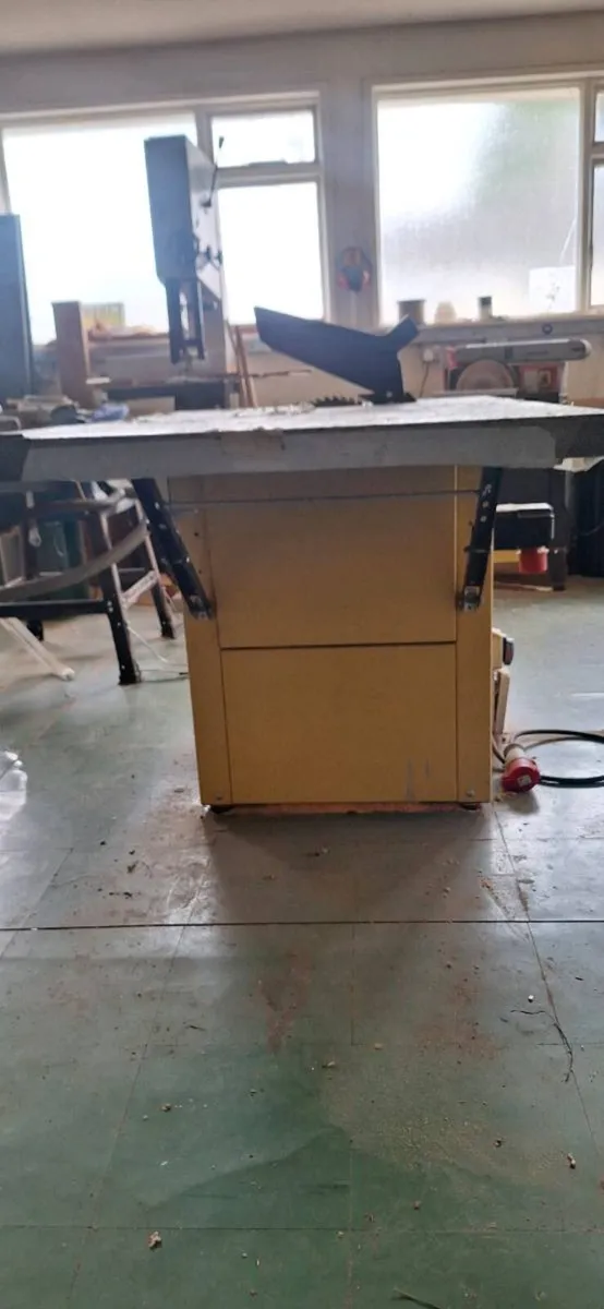 Scheppach TS 4010 CI Table saw - Image 1