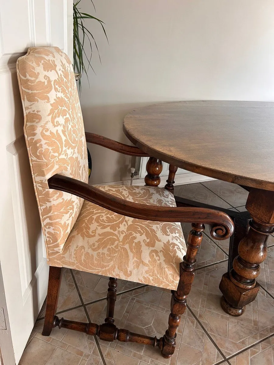 Large Solid Oak Dining Table & 12 Chairs - Image 4