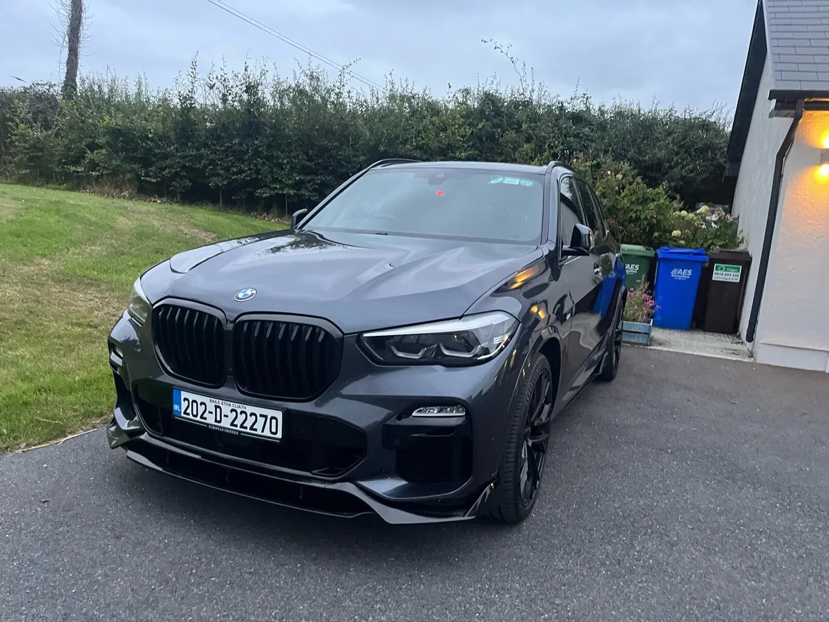 BMW X5 commercial - Image 2