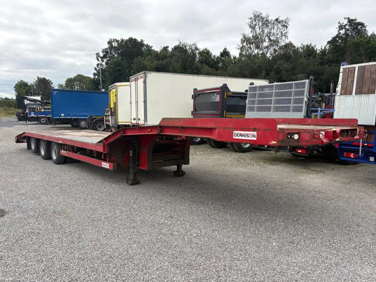 2011 Dennison Extendable low loader - Image 1