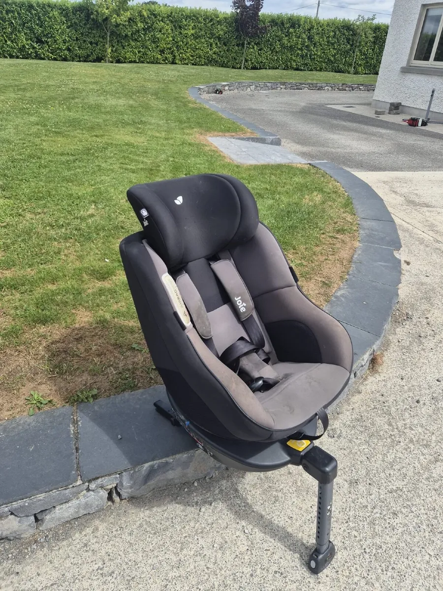Joie 360 Spin Car seat - Image 3