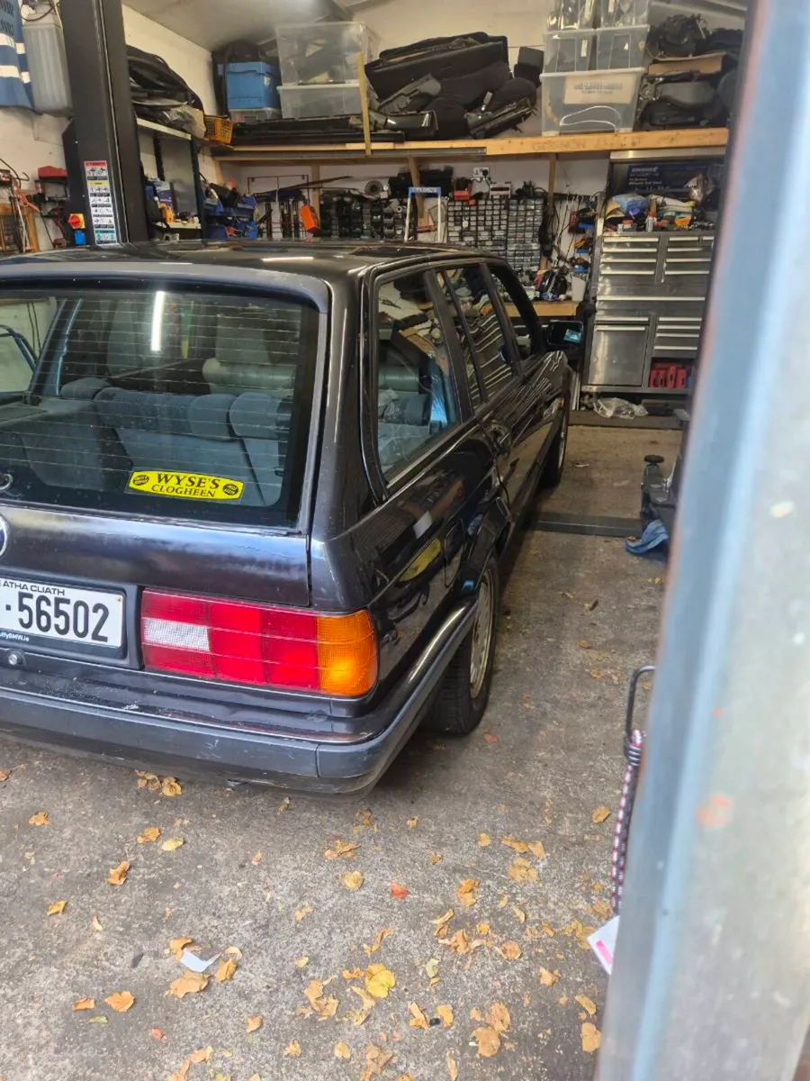 Bmw e30 318i - Image 4