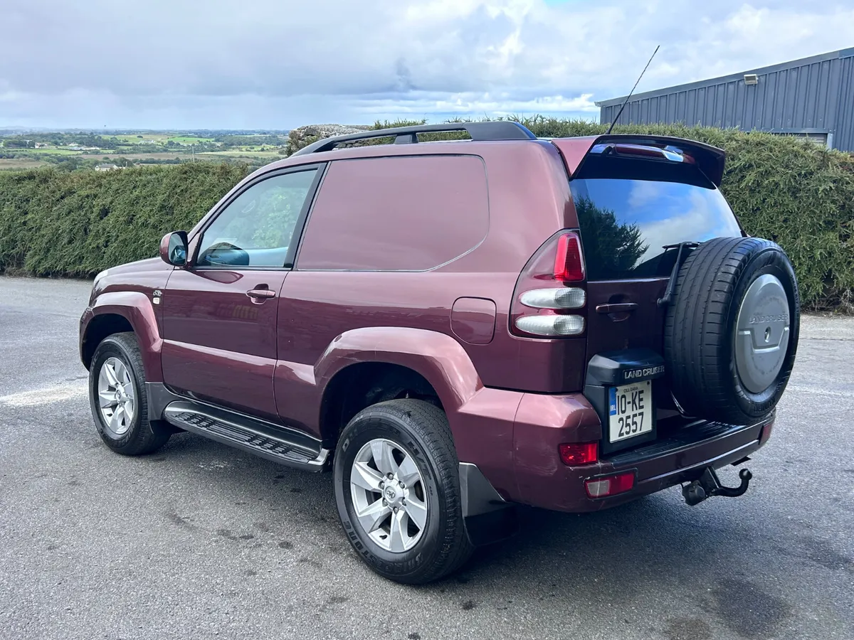 2010 Toyota Land Cruiser SWB - Image 3
