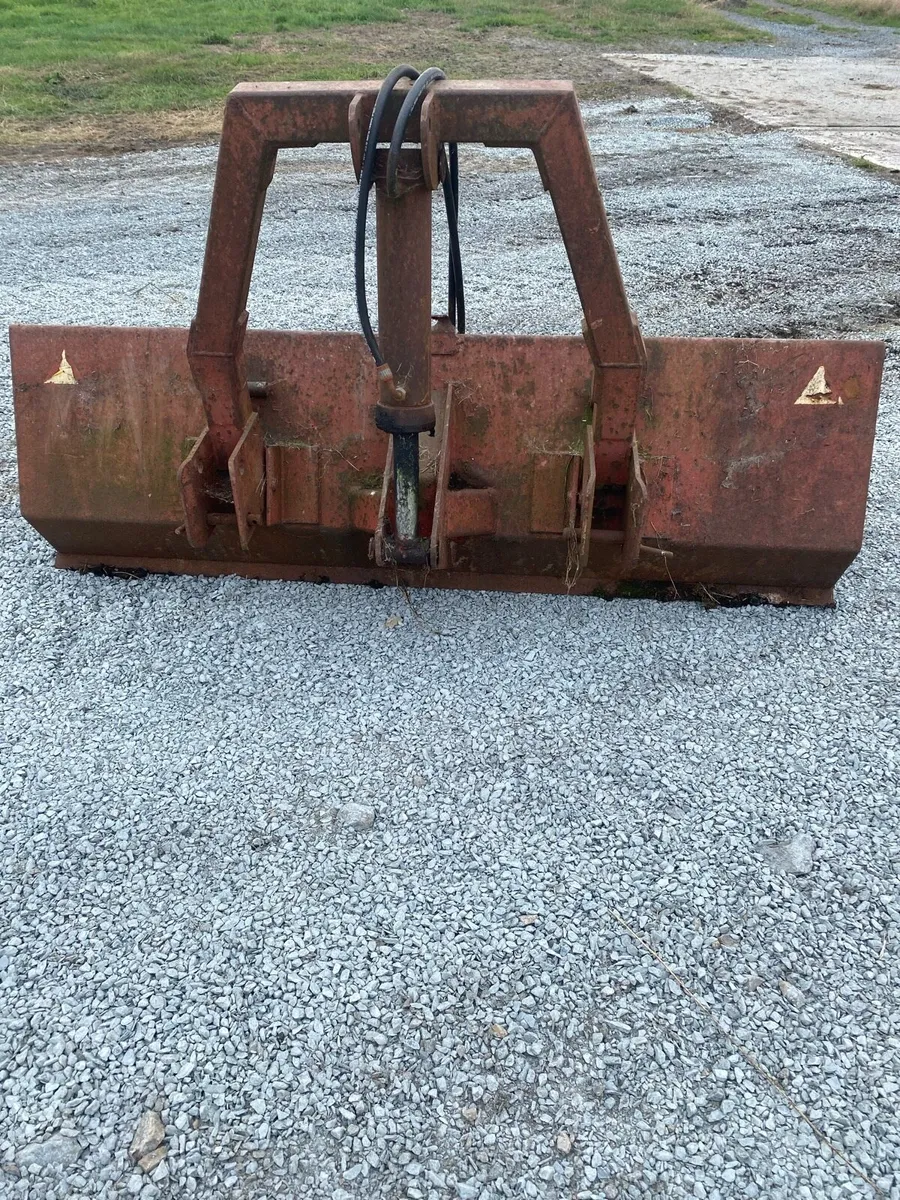Power box - Image 1