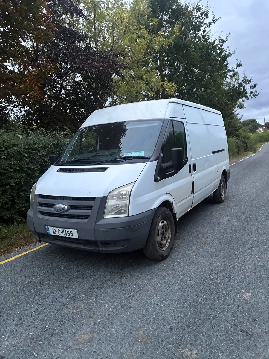 Ford Transit - Image 3