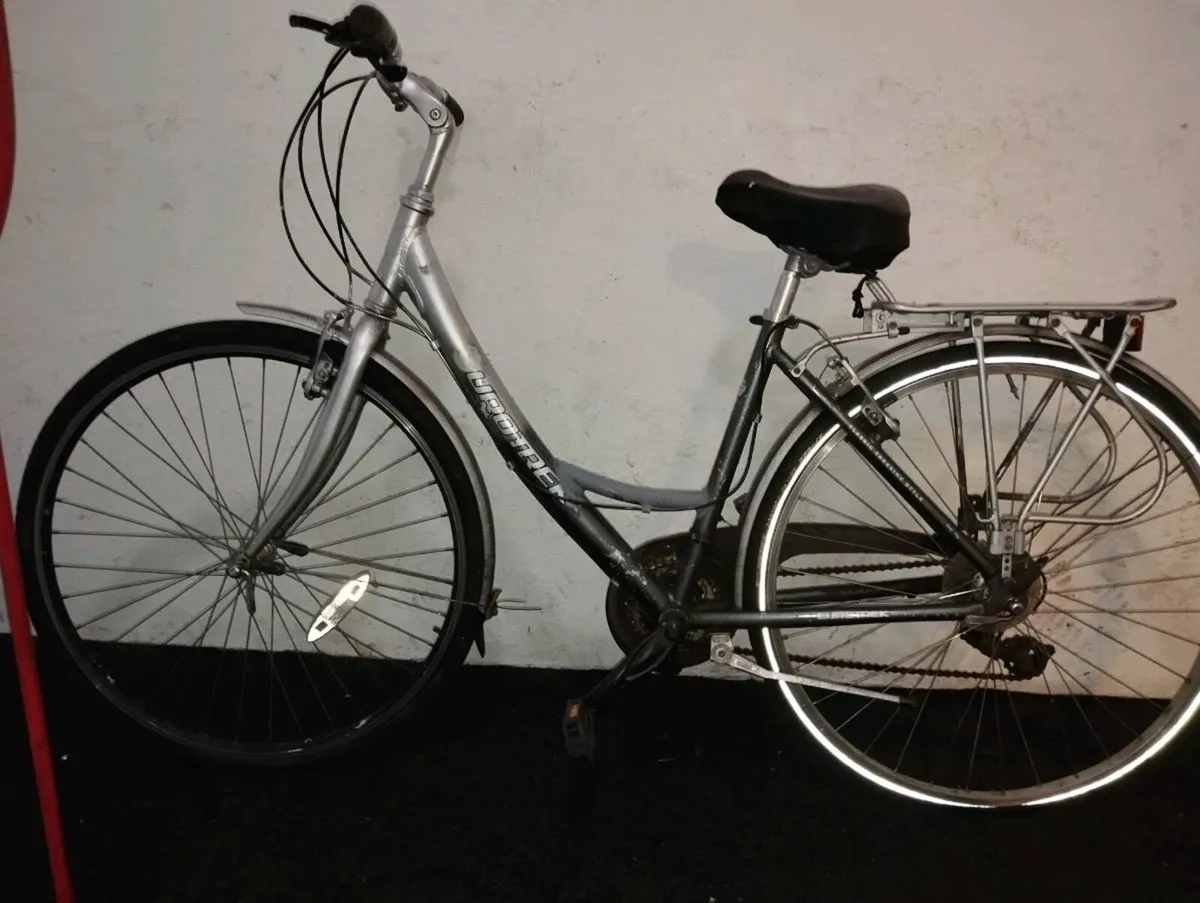 Ladies 28inch hybrid - Image 2