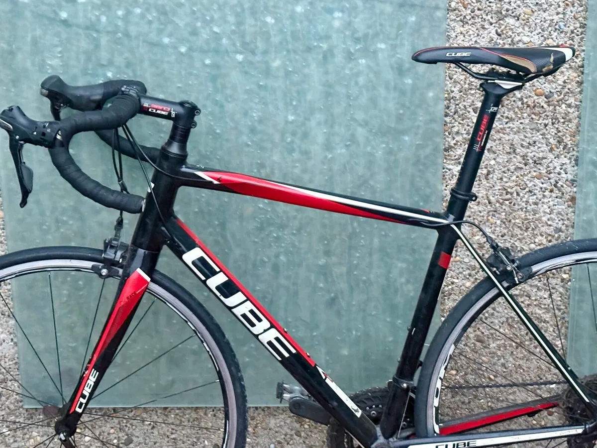 Cube Peloton Road Bike 56cm Frame - Image 3