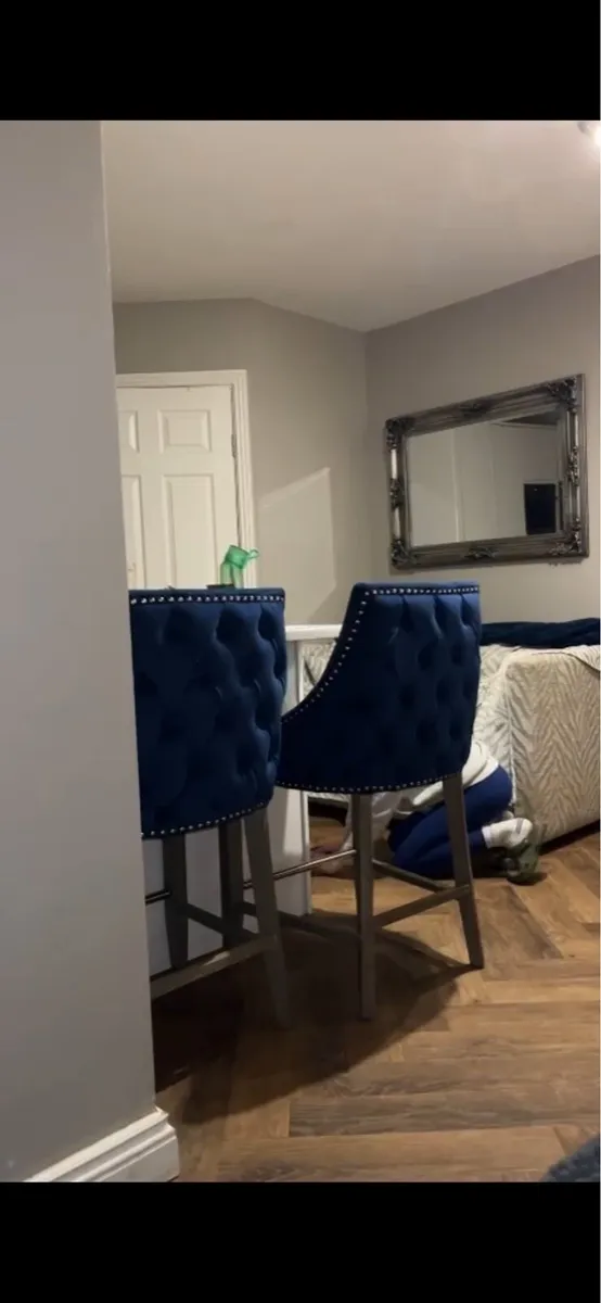 Zara counter stool - Image 1
