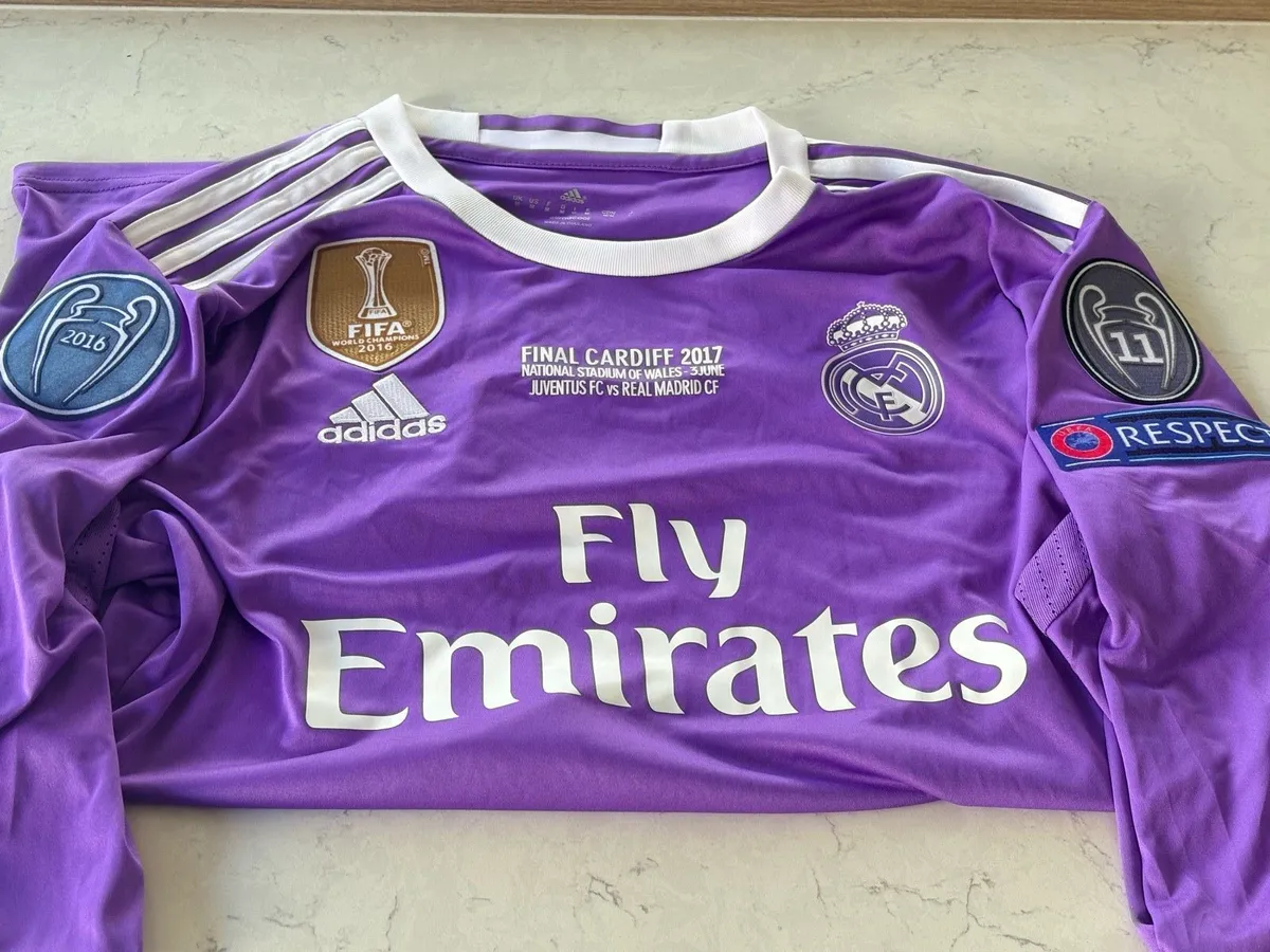 Cristiano Ronaldo Signed UCL Final Shirt - Image 4