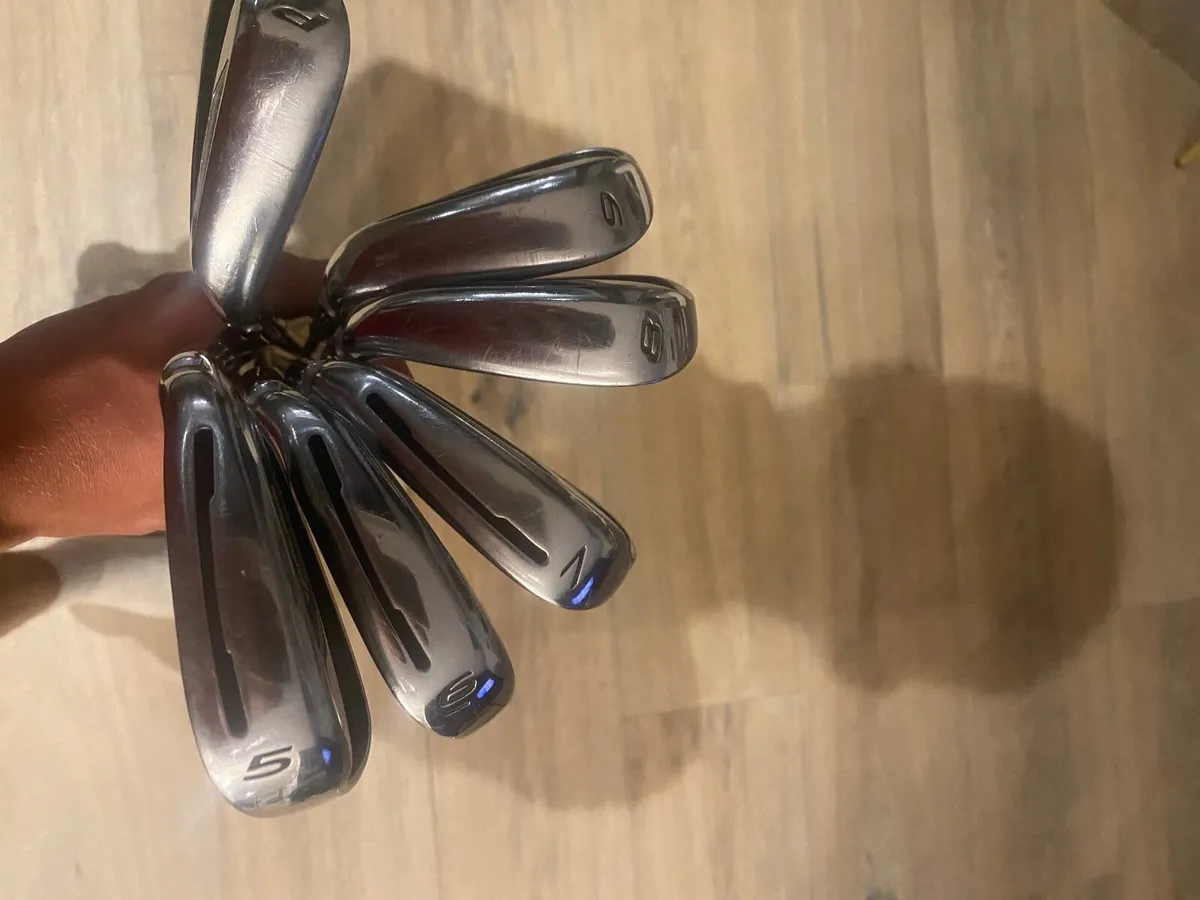 Taylormade RSi1 Irons - Image 2
