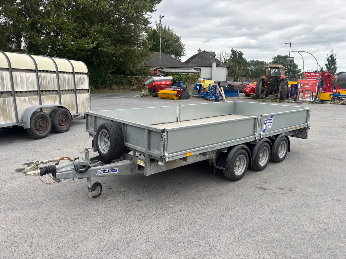 ifor williams lm146 tri axle - Image 3
