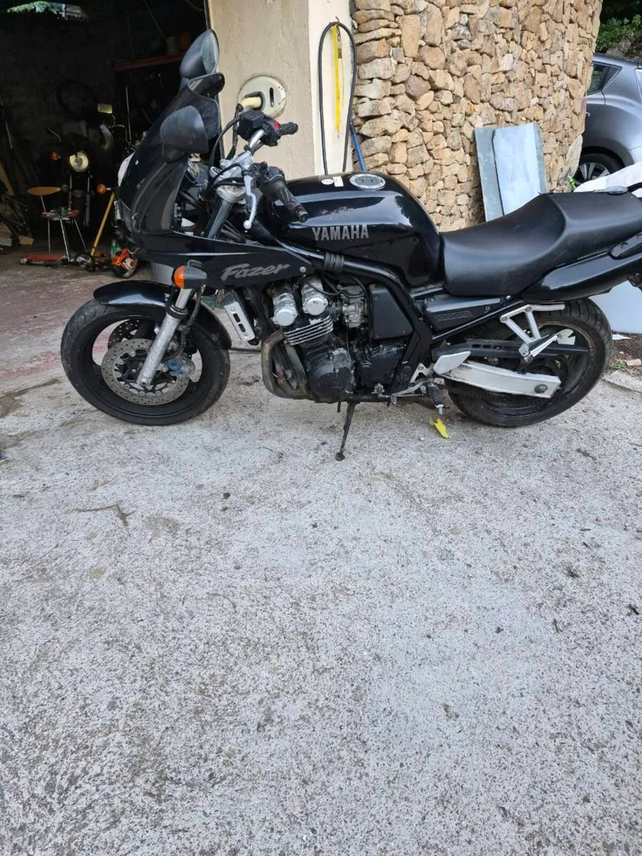 Yamaha Fazer 600 - Image 3