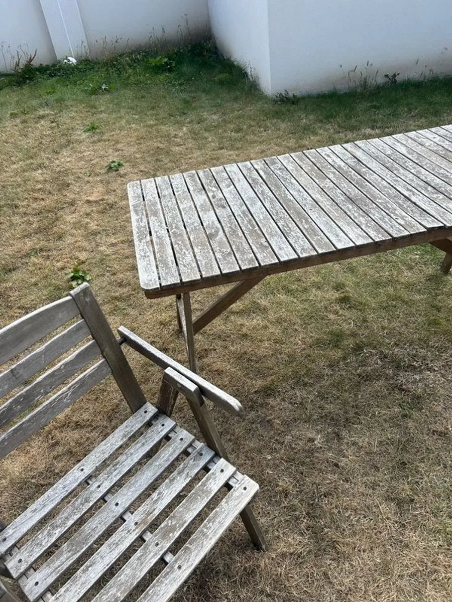 Garden table and 4 chairs - Image 3