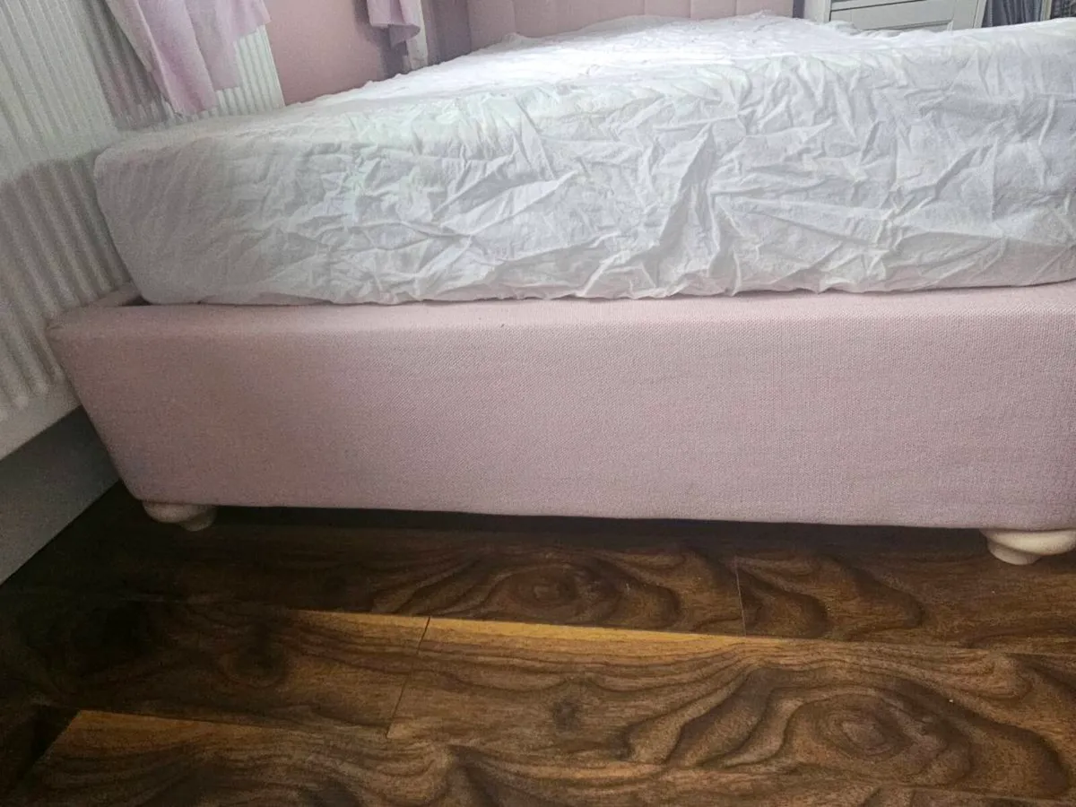 Single bed - Image 3