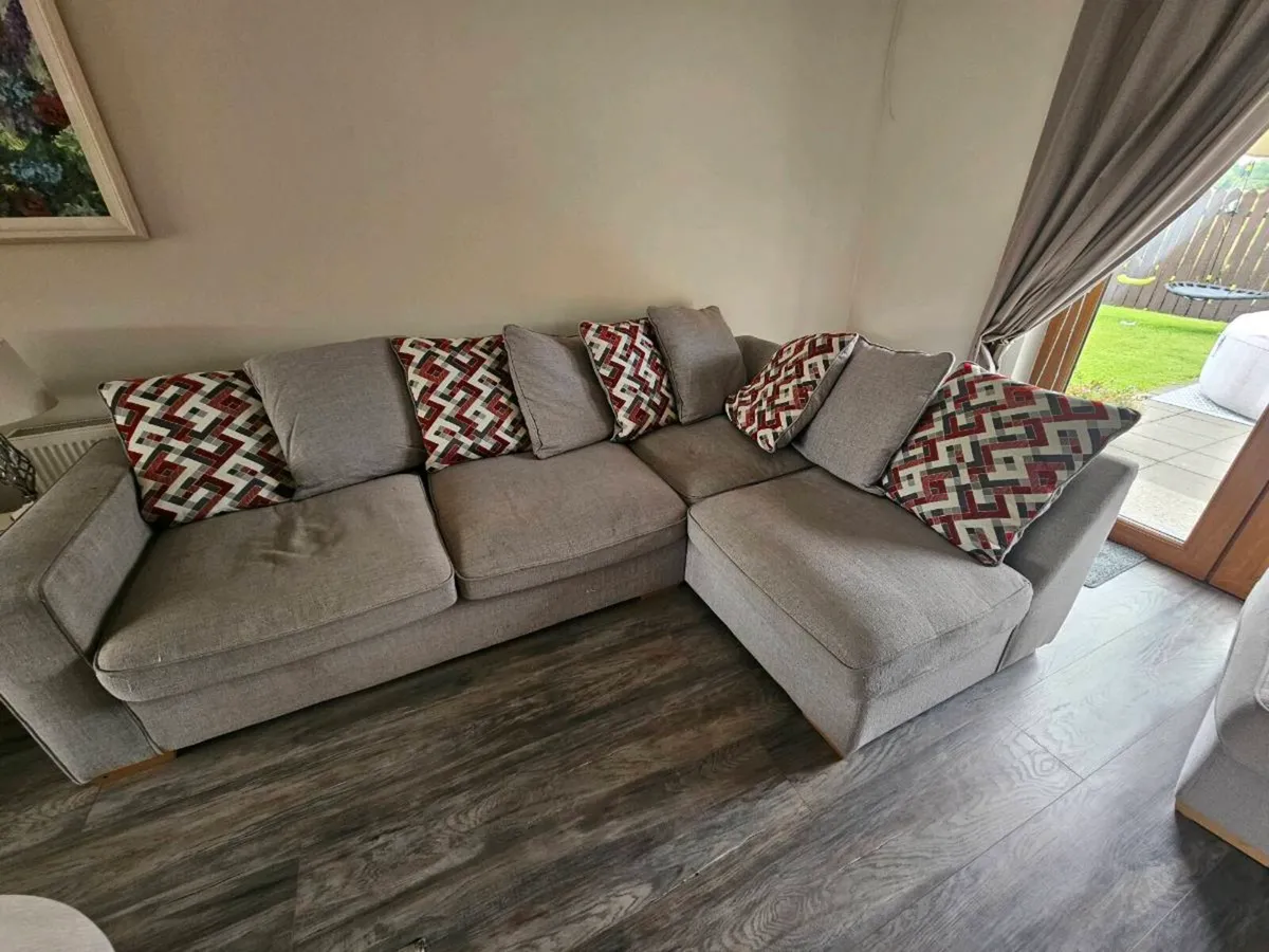 Corner couch , 3 seater and swivel chair - Image 1
