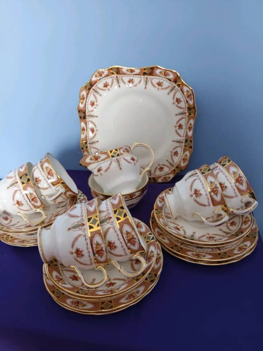 21 Piece  ARKLOW  " Royal Linden " Tea Set. - Image 2