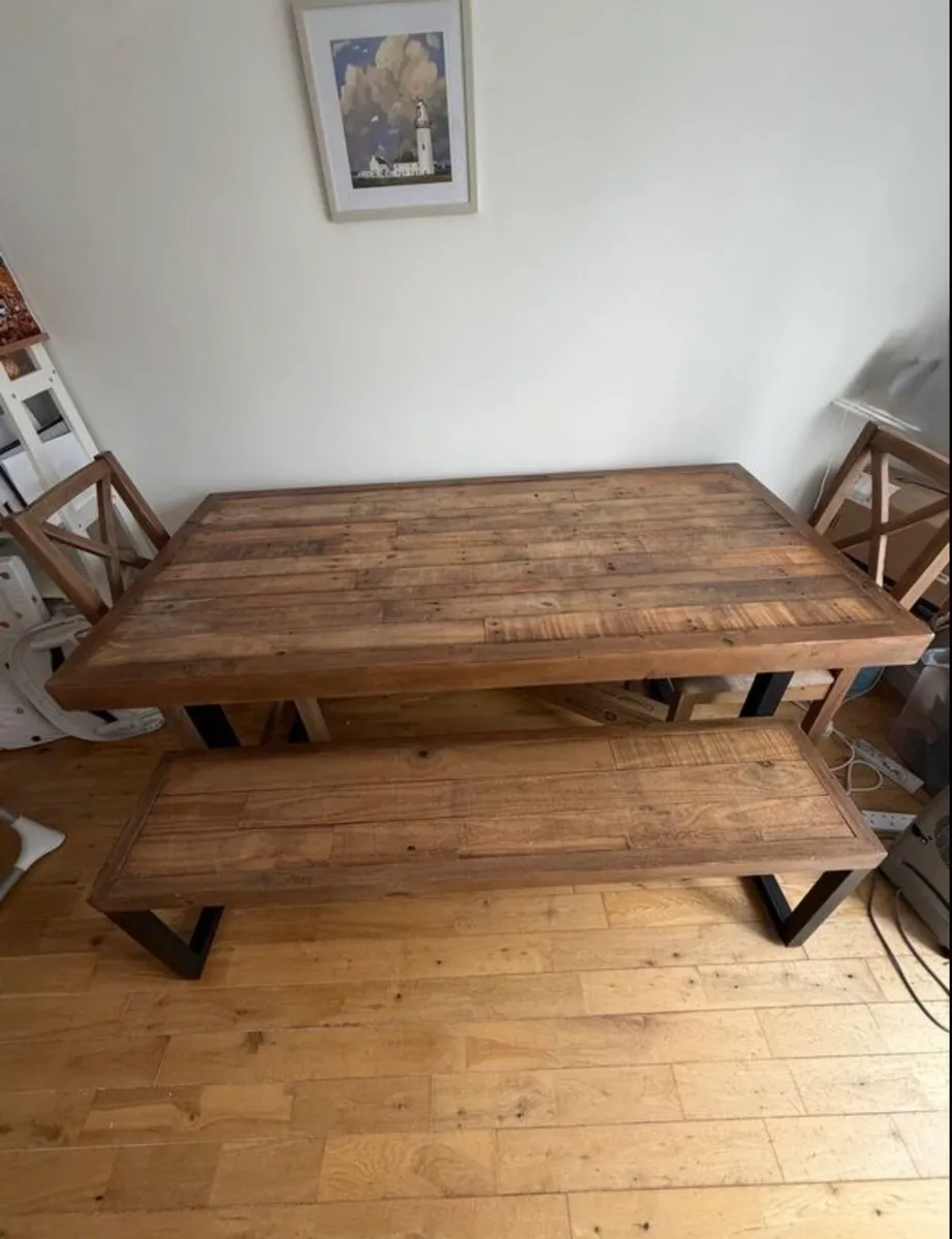 Ford Dining Set - Image 1