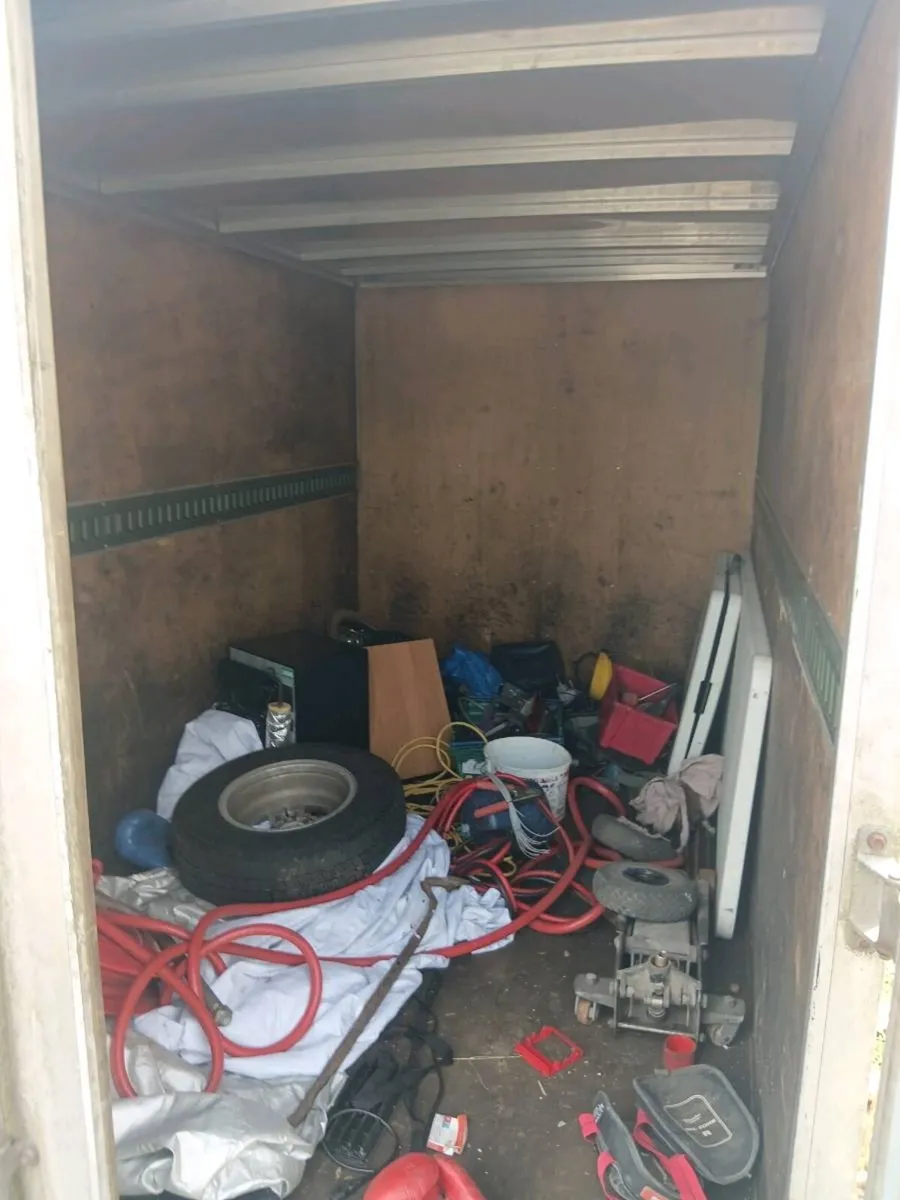 Containers - Image 3