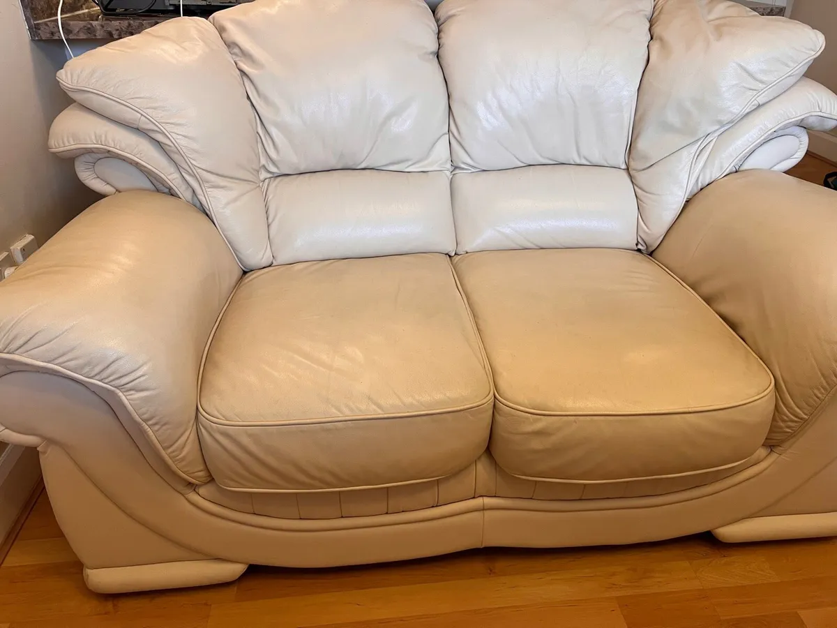 Leather sofa - Image 2