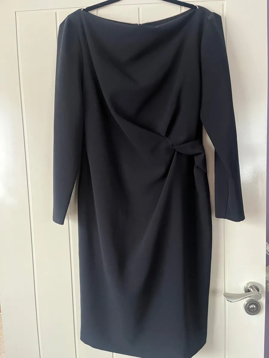 Black dress - Image 3