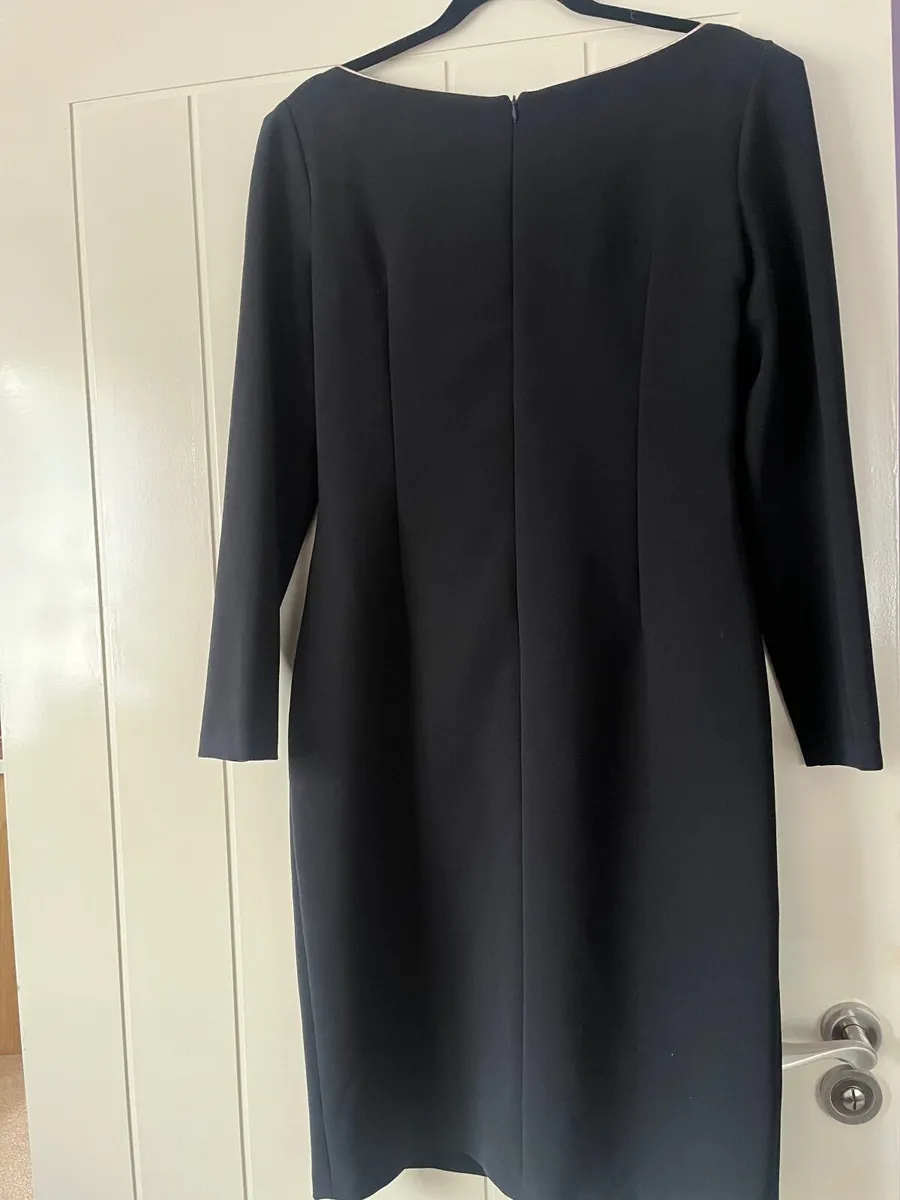 Black dress - Image 4