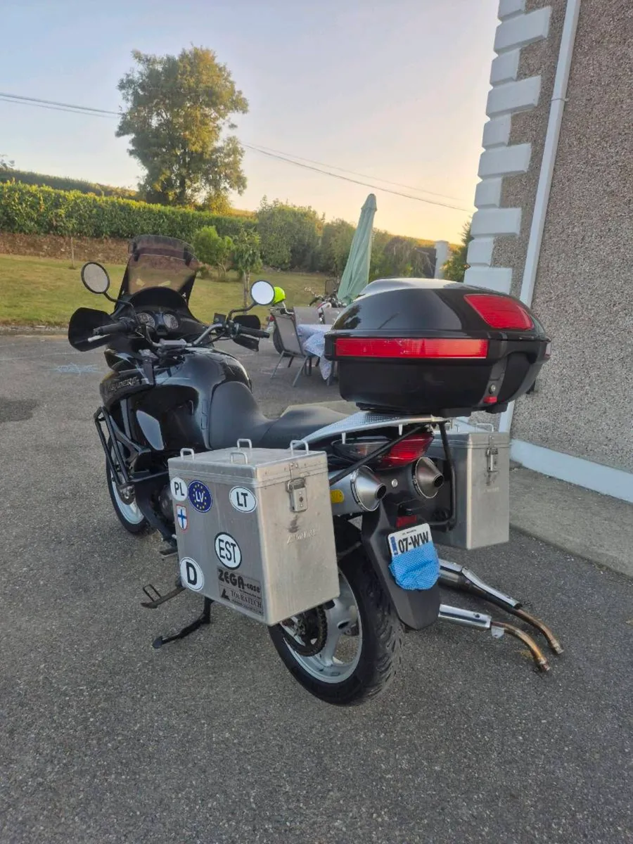 Honda Varadero XL1000V - Image 2